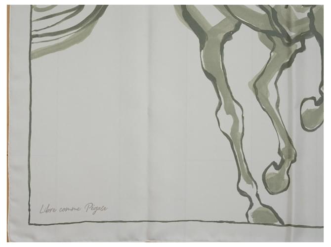 Hermès Libre Comme Pégase Seidentuch 90 cm - Weiß Grau - Ansicht 6