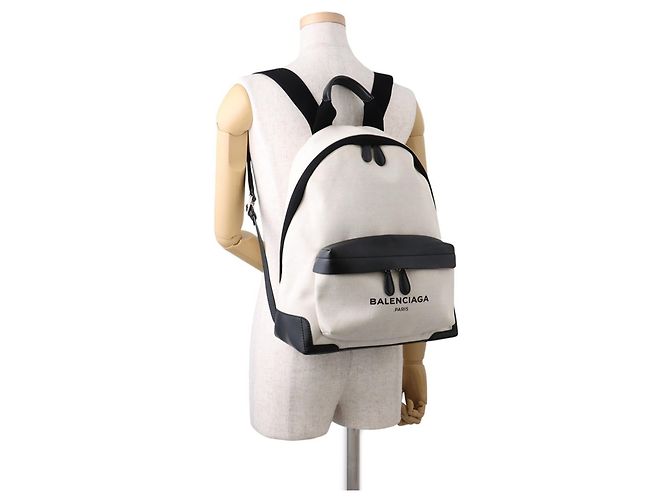 Zaino/Borsa Balenciaga in tela e pelle beige e nero - vista 4