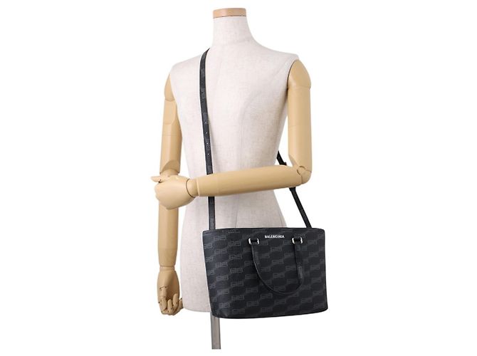 Everyday Balenciaga Handtasche in Schwarz mit silberner Hardware - Ansicht 5