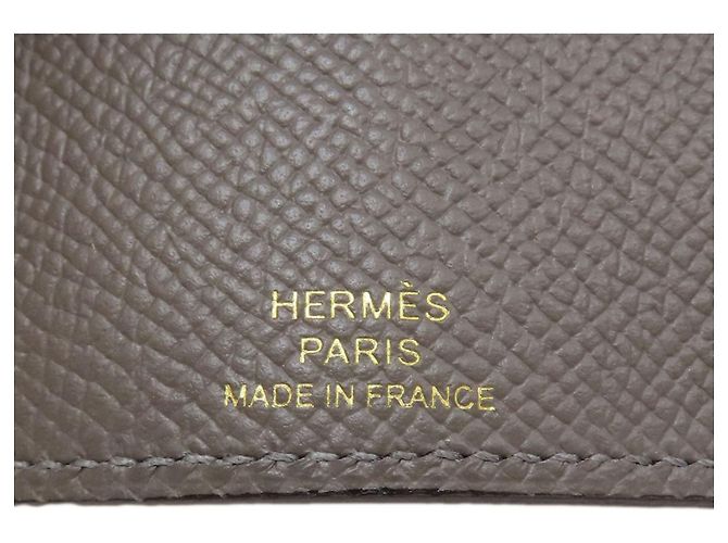 Hermès Hermes Bearn Schlüsseletui aus grauem Epsom-Leder Braun - Ansicht 5