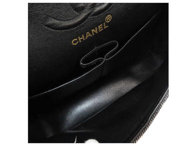 Borsa a tracolla Chanel Matelassé Double Flap Nero - vista 5
