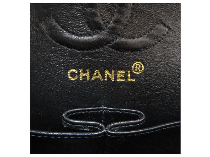Borsa a tracolla Chanel Matelassé Double Flap Nero - vista 6