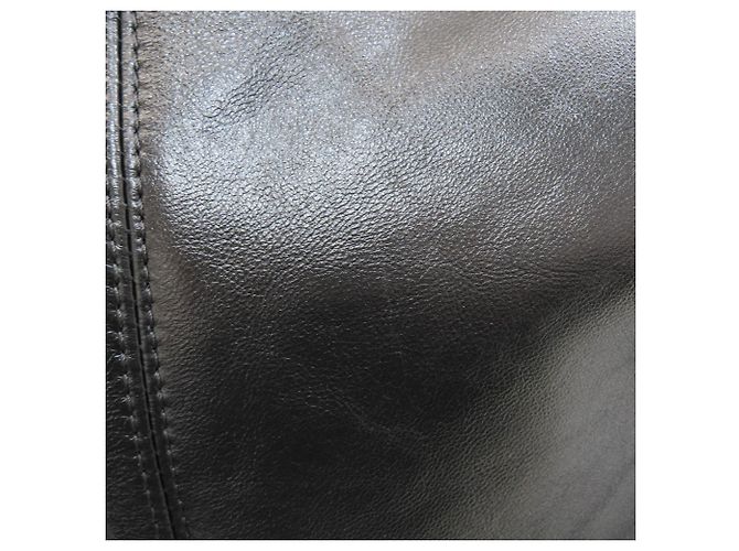 Borsa a tracolla Louis Vuitton M24861 Carryall Cargo Vibe PM Nero - vista 11