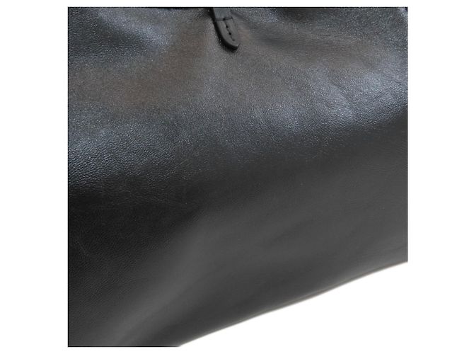 Borsa a tracolla Louis Vuitton M24861 Carryall Cargo Vibe PM Nero - vista 13