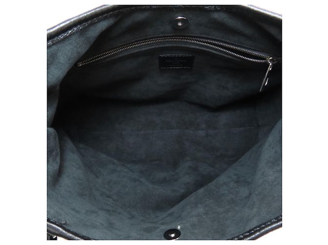 Borsa a tracolla Louis Vuitton M24861 Carryall Cargo Vibe PM Nero - vista 5
