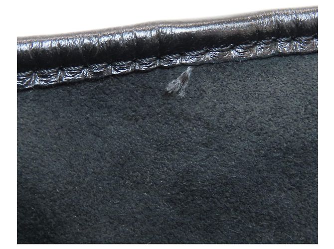 Borsa a tracolla Louis Vuitton M24861 Carryall Cargo Vibe PM Nero - vista 8