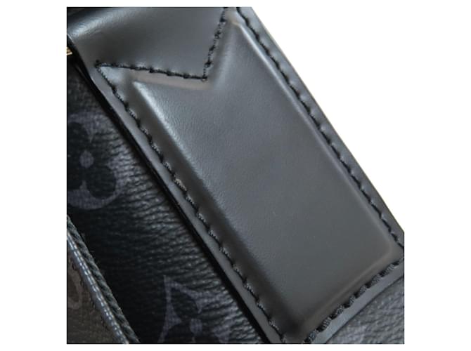 Borsa a tracolla Louis Vuitton Monogram Eclipse District PM Nero - vista 12