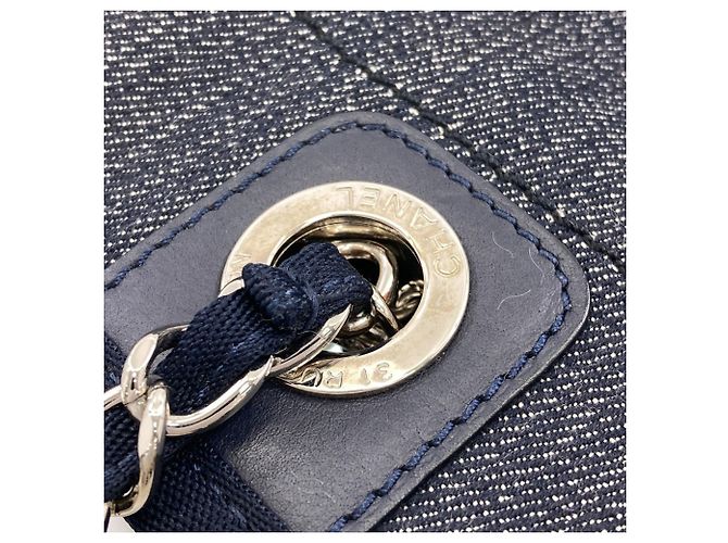 Borsa Tote Chanel A66939 Deauville PM Blu navy - vista 10