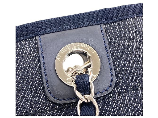 Borsa Tote Chanel A66939 Deauville PM Blu navy - vista 11
