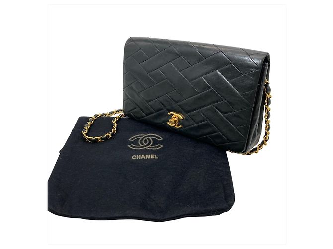 Borsa a tracolla in pelle Chanel Nero - vista 13