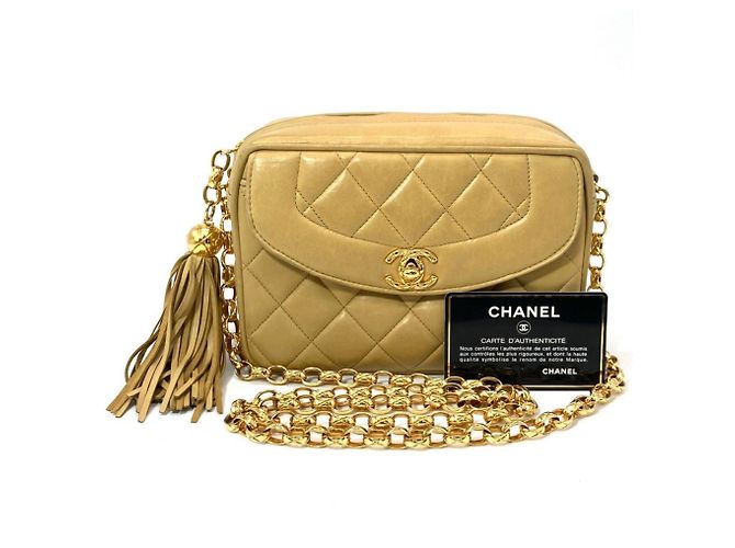 Borsa a tracolla Chanel Matelassé Diana con nappa e catena Nero Beige D'oro - vista 15