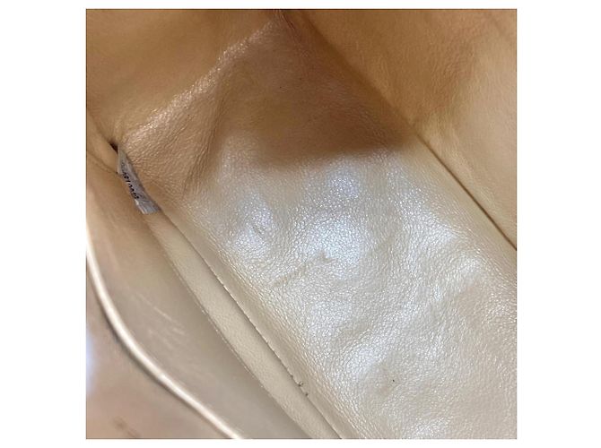 Borsa a tracolla Chanel Matelassé Diana con nappa e catena Nero Beige D'oro - vista 8