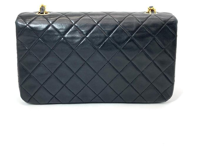 Borsa a tracolla Chanel Matelassé con catena Nero - vista 3