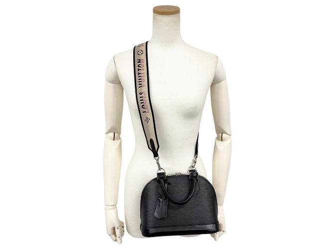 Borsa Louis Vuitton Alma BB in pelle Epi nera Nero - vista 13