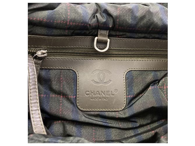 Borsa reversibile Chanel Coco Cocoon Cachi - vista 7