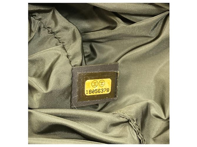 Borsa reversibile Chanel Coco Cocoon Cachi - vista 8