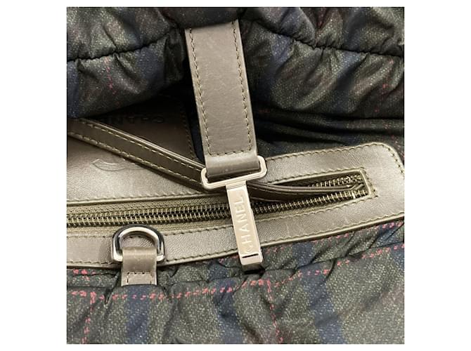 Borsa reversibile Chanel Coco Cocoon Cachi - vista 9