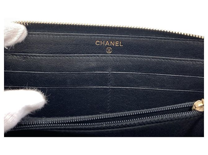 Portafoglio lungo Chanel Mademoiselle con hardware dorato - vista 6