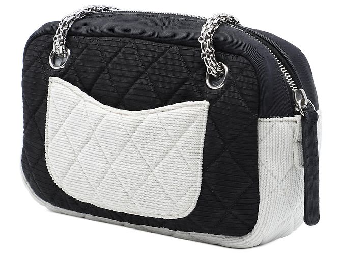 Chanel Reissue 2.55 Camera Case aus gestepptem Nylon in Schwarz Bicolor - Ansicht 2
