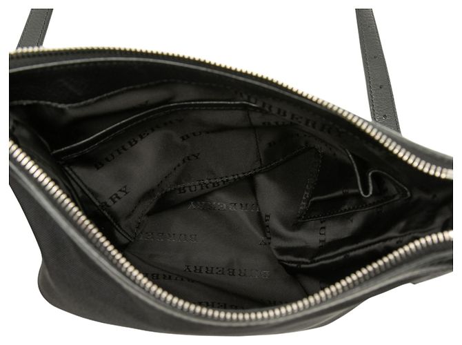 Bolsa crossbody em nylon Burberry com detalhe Nova Check preto - vista 4