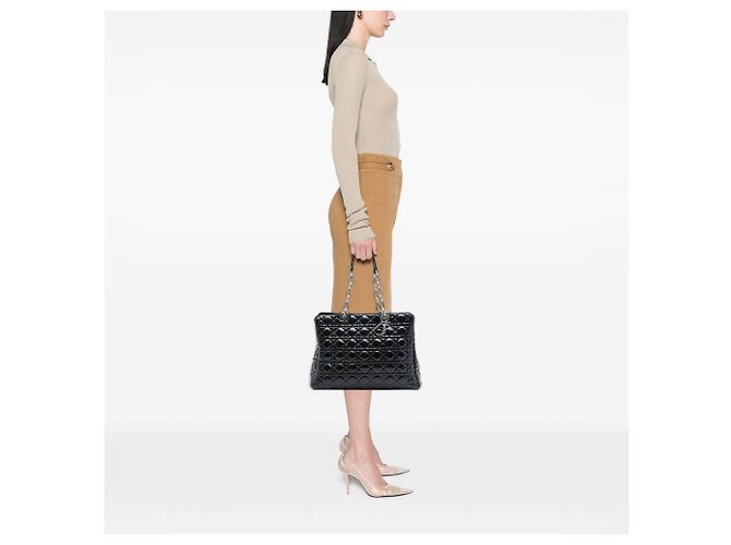Borsa Shopping Lady Dior Soft Zipped Large in Vernice Cannage Nero Dior - vista 6
