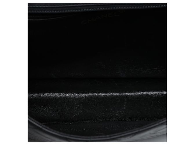Chanel Black Quilted Lambskin Tassel Flap Nero - vista 4