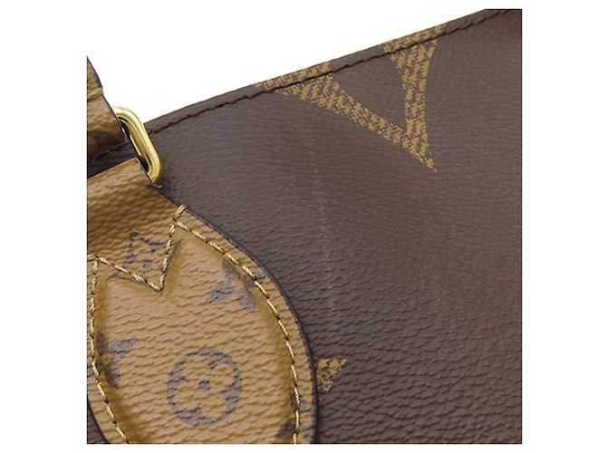Louis Vuitton Brown Monogram Reverse Giant OnTheGo MM Marrone - vista 9