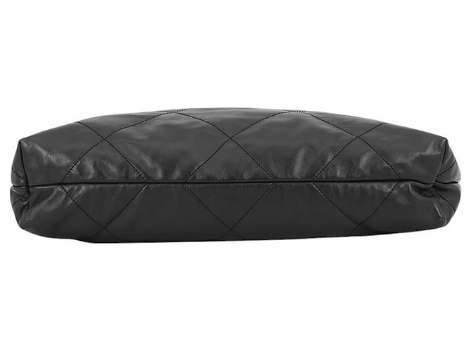 Borsa Chanel 22 in vitello lucido matelassé nero, dimensione Medium - vista 3