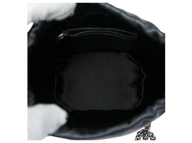 Borsa secchiello Gucci Small GG Marmont in pelle di vitello matelassé diagonale con paillettes nera - vista 4