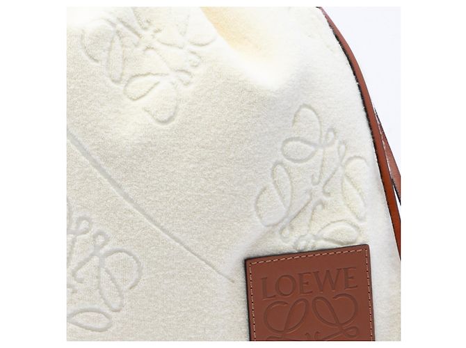 LOEWE Beige Anagram Terry Cloth Beutelkoffer - Ansicht 6