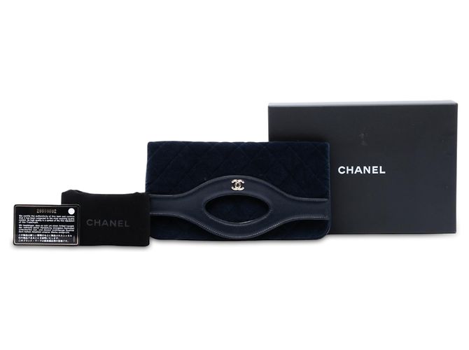 Chanel Blue Small Quilted Velvet 31 Clutch Blu navy - vista 7