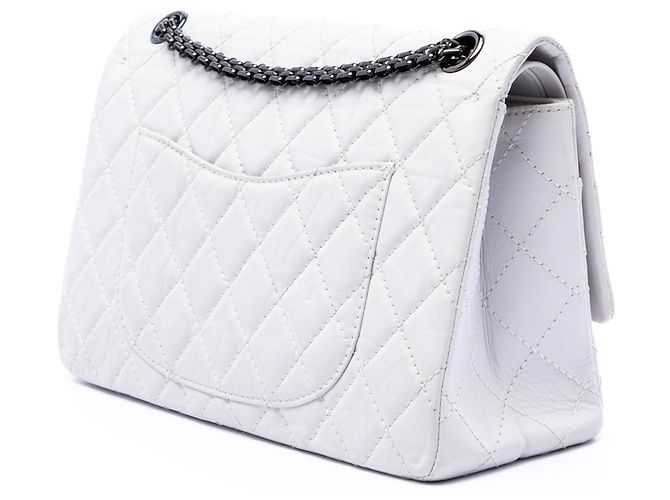 Chanel White Quilted Aged Calfskin Reissue 2.55 Double Flap 226 Bianco - vista 2