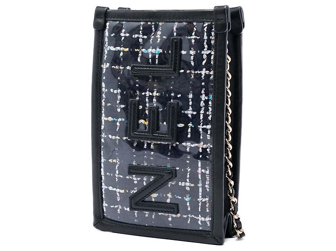 Custodia per telefono Chanel in tweed nero e PVC con catena - vista 2