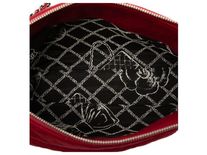 Chanel Red Quilted Jersey Hawaii Crossbody Rosso - vista 4