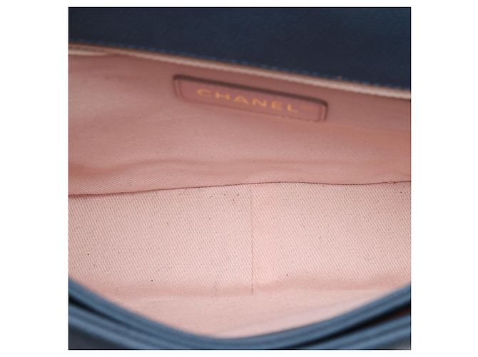 Chanel Blue Small Caviar Paris Cuba Thread Around Flap - vista 4