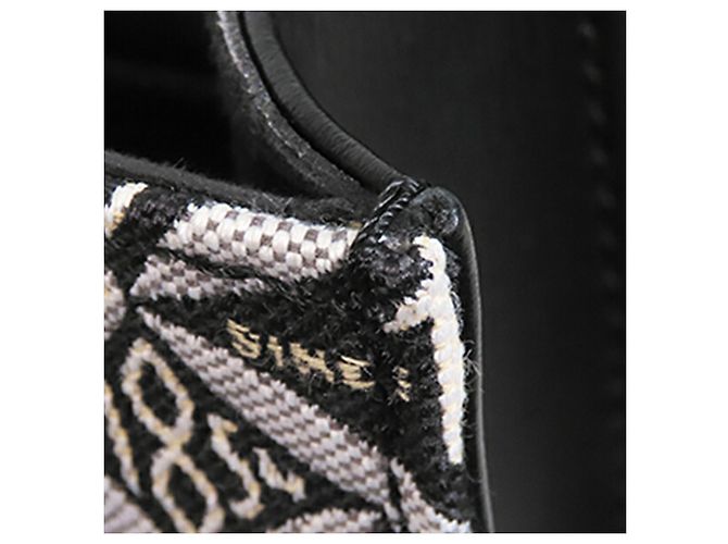 Louis Vuitton Black Monogram Jacquard Since 1854 Petit Sac Plat Nero - vista 14