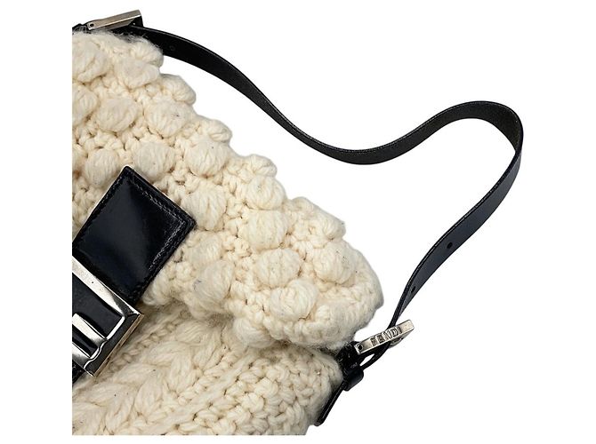 Borsa a secchiello Fendi Mamma Nero Bianco - vista 11