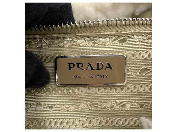 Borsa Tote piccola Prada Triangle in shearling Bianco - vista 15