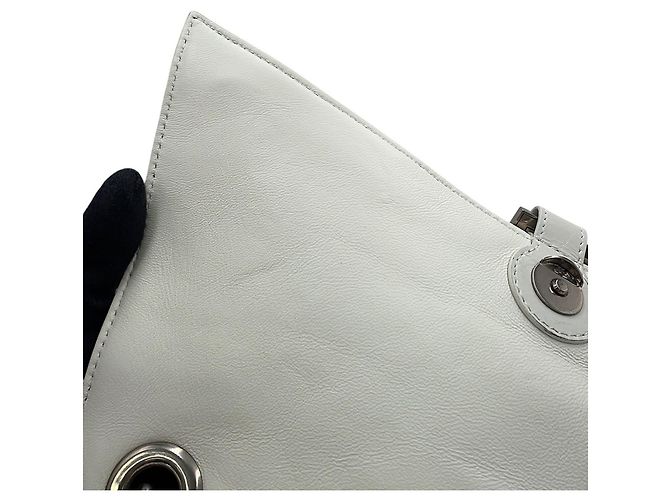 Everyday Borsa a tracolla con catena Balenciaga in pelle bianca Bianco - vista 11