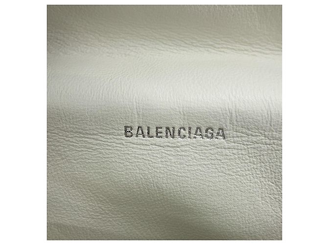 Everyday Borsa a tracolla con catena Balenciaga in pelle bianca Bianco - vista 16