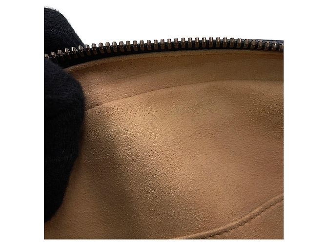 Borsa a tracolla Gucci GG Marmont in pelle Nero - vista 10