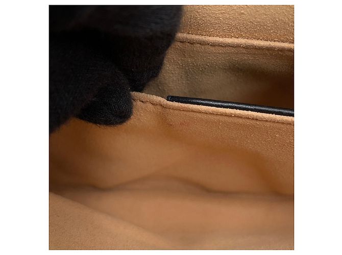 Borsa a tracolla Gucci GG Marmont in pelle Nero - vista 11