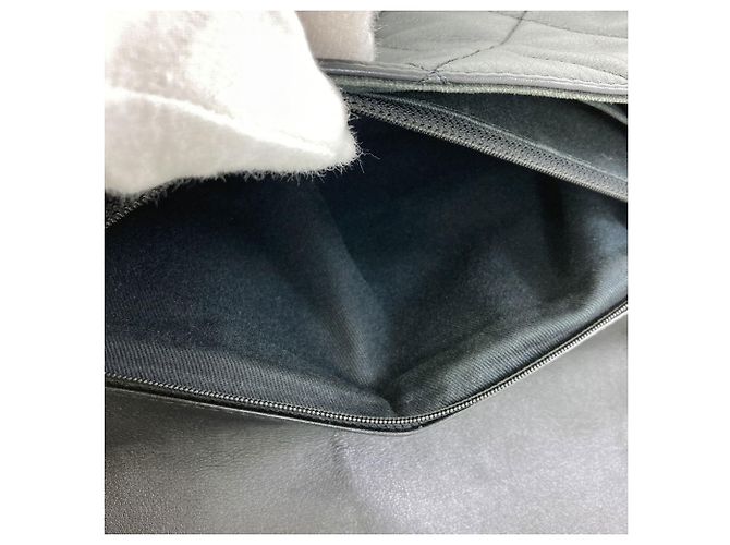Borsa a tracolla Chanel Matelassé Coco Mark Nero - vista 11