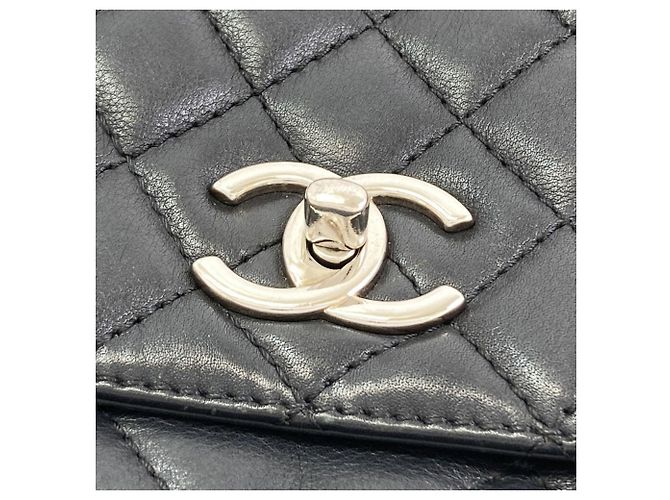 Borsa a tracolla Chanel Matelassé Coco Mark Nero - vista 18