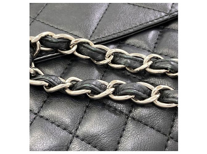 Borsa a tracolla Chanel Matelassé Coco Mark Nero - vista 19