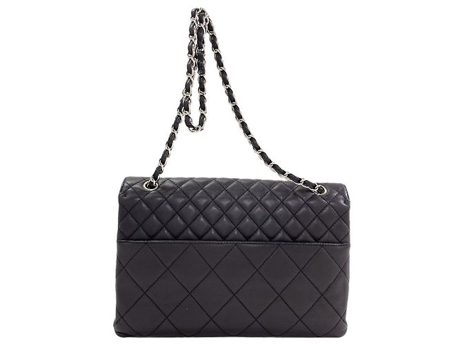 Borsa a tracolla Chanel Matelassé Coco Mark Nero - vista 2