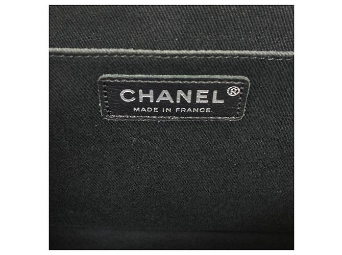 Borsa a tracolla Chanel Matelassé Coco Mark Nero - vista 6