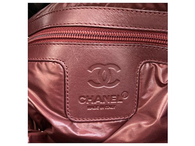 Borsa a mano Chanel A48610 Coco Cocoon PM Nero - vista 6