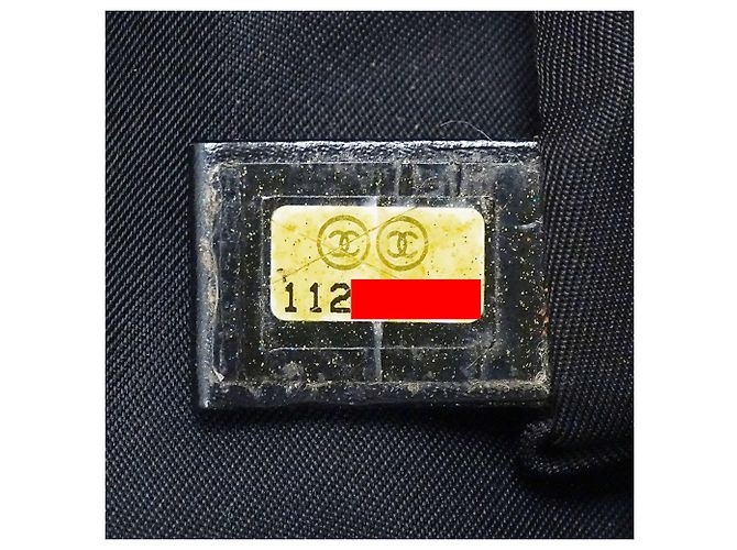 Timeless Borsa a mano Chanel in nylon nero - vista 8