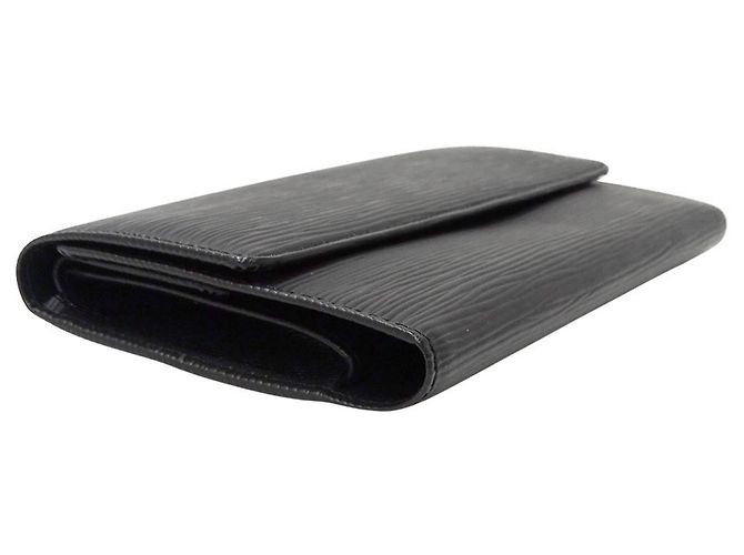 Louis Vuitton Men's Epi Leather Long Wallet Black - view 3